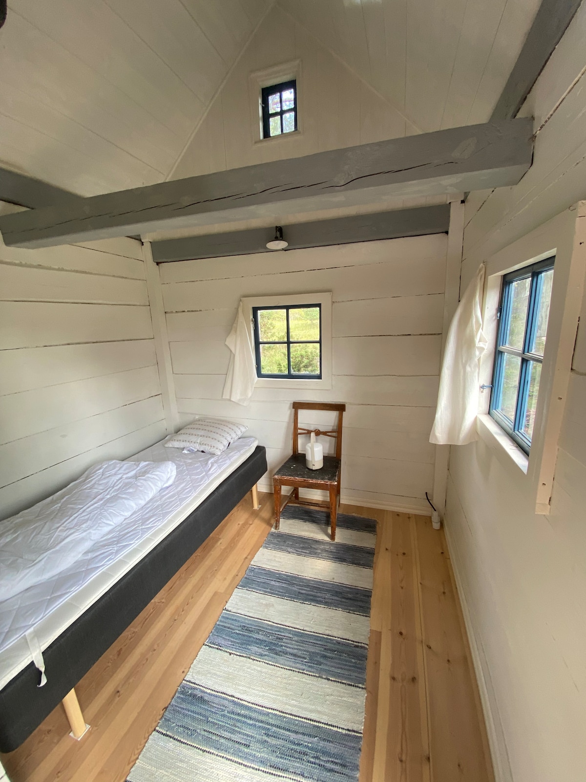 En un cobertizo separado