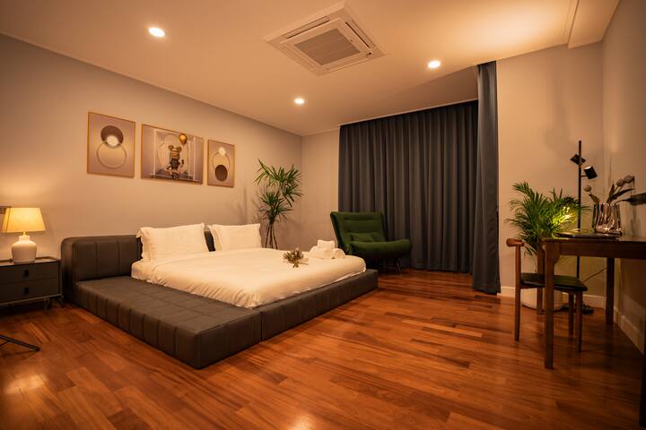 曼谷市中心独栋泳池别墅市BtsPhrom phong 7卧7卫Emquartier gallery image 3