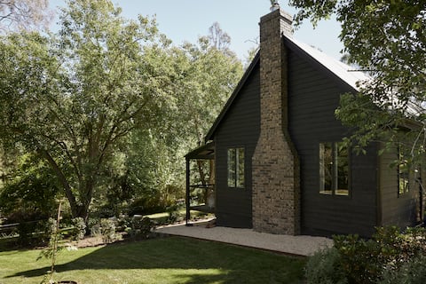 “The Glen” Secluded Retreat