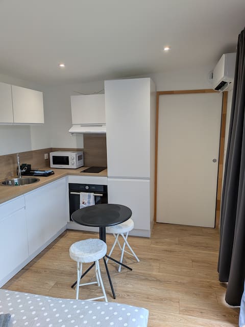 Top Airbnb: Outbuilding in our garden in La Roche Sur Yon