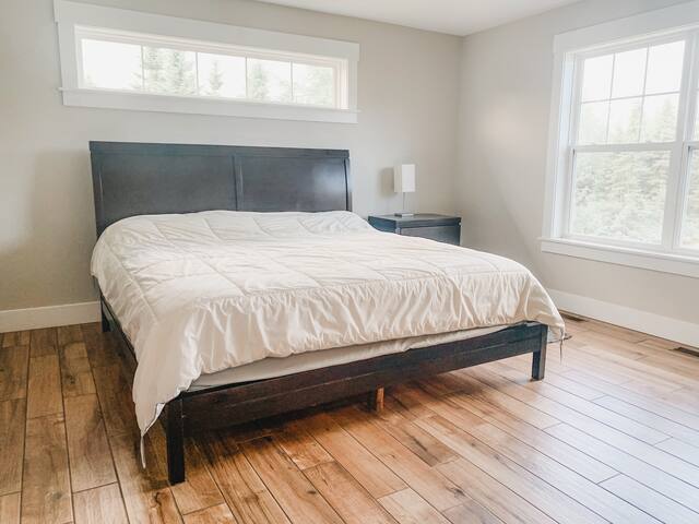 Country House Oasis with Hot Tub gallery image 5