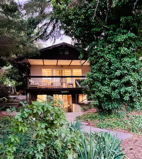 Mountain View Haven | Hike & Relax in style