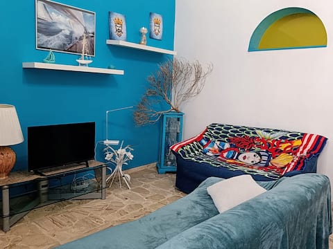 Proprietà Airbnb di successo: Big Entire Apartment by Sea with Garden & Parking a Aci Castello