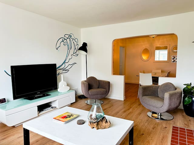 NoMo Oasis: bright Urban Retreat min from downtown