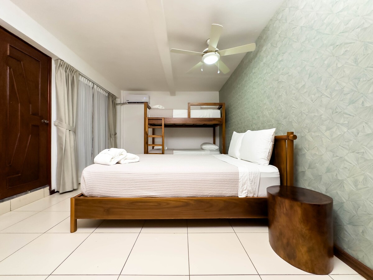 אתם תנוחו על מזרני יוקרה!