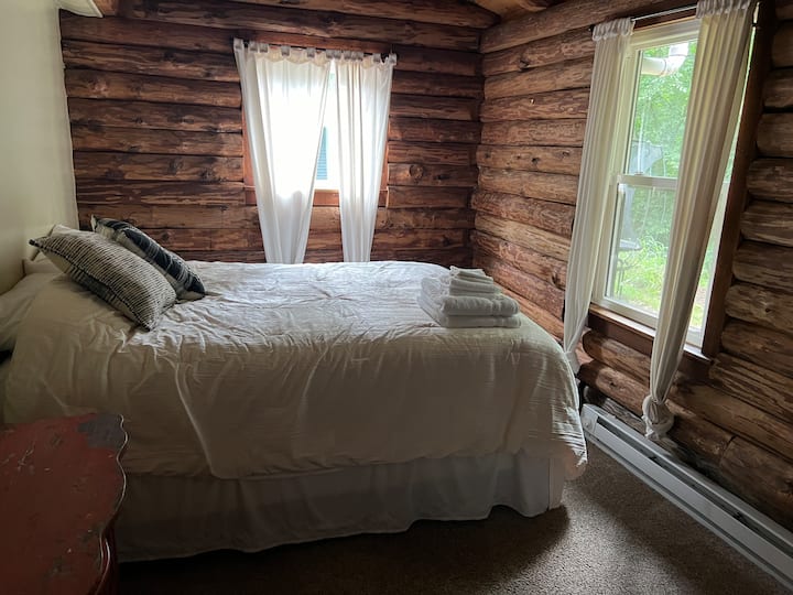 غرفة النوم 2