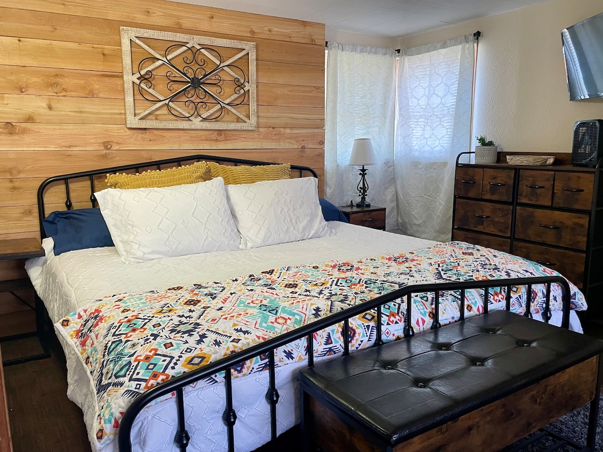 غرفة النوم 1