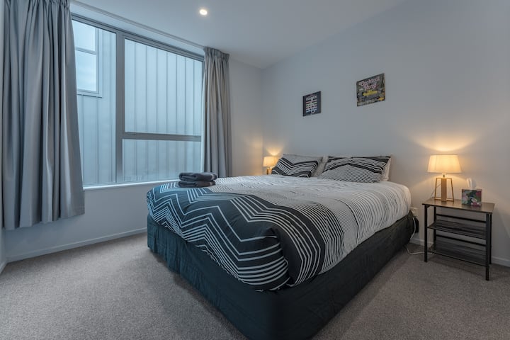 غرفة النوم 2