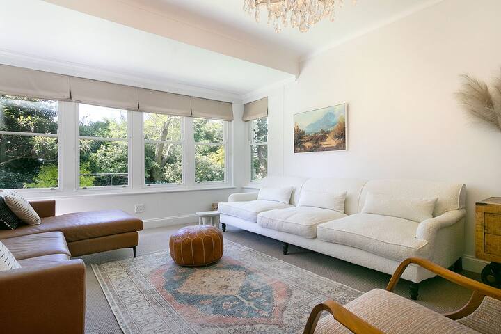 Spacious Cape Town suburban gem gallery image 3