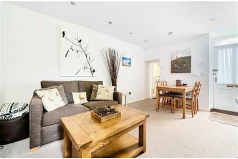 Successful Airbnb property: Entire Cosy Cottage near Keswick, Lake District in Cockermouth
