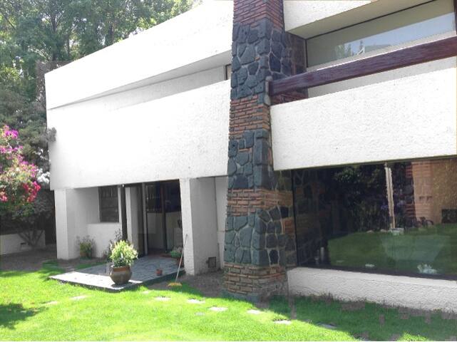 Quiet and Beautiful Residence ,at a private street