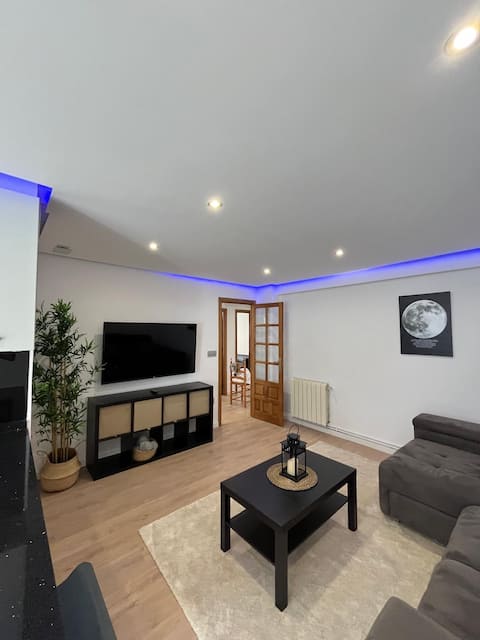 Propiedad de Airbnb exitosa: Exclusive Apartment in Downtown en Vigo