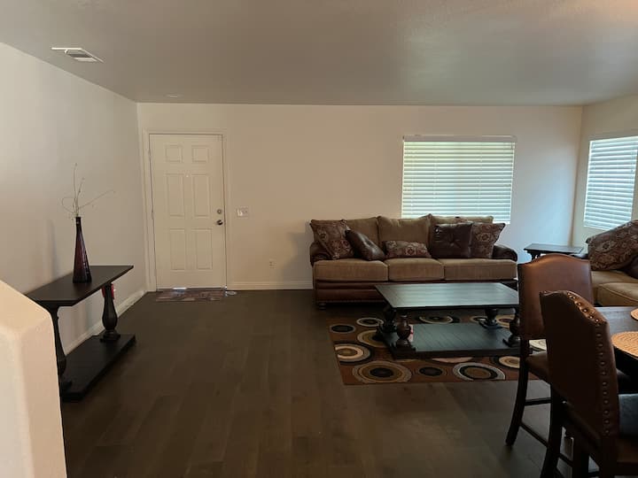 Lake Elsinore Home… - Lake Elsinore, CA