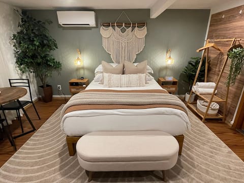 The Little Blue Guesthouse