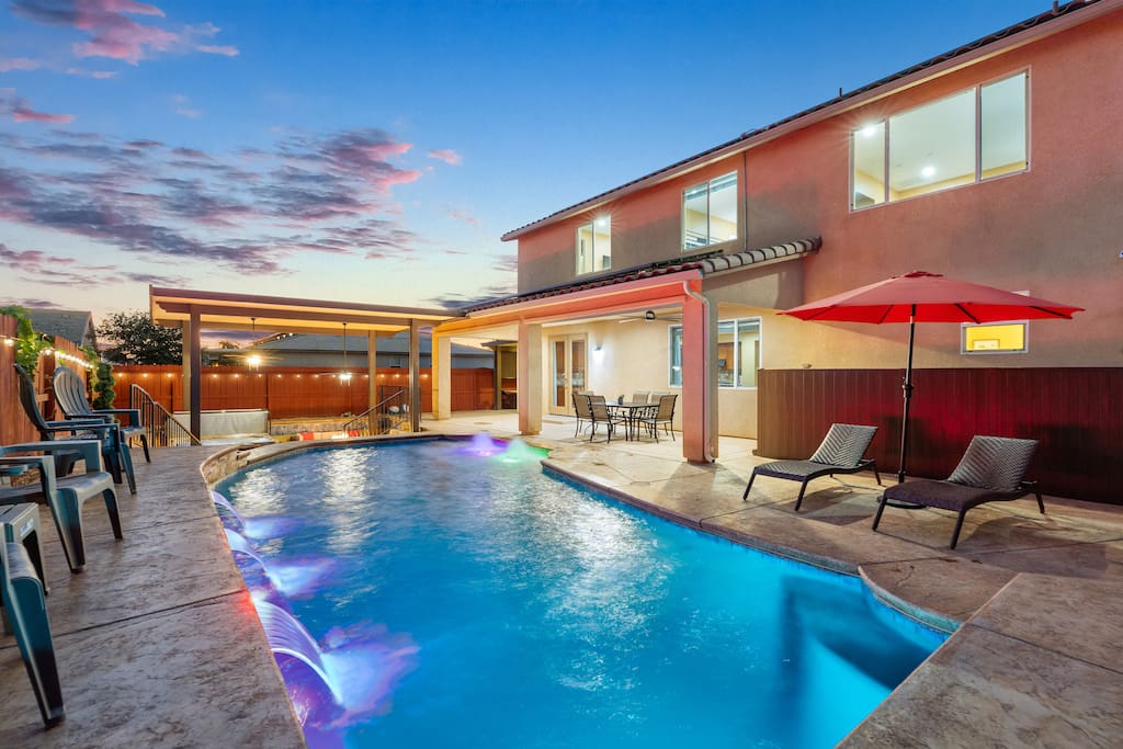 Cool Rush Retreat - Pool & Game Room