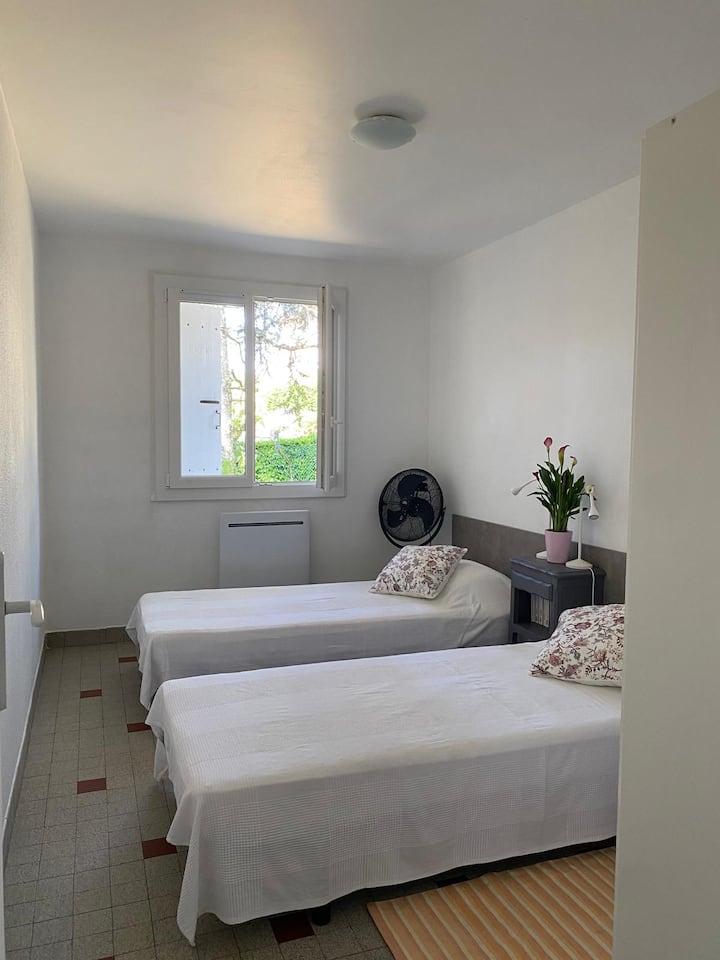 საძინებელი 2