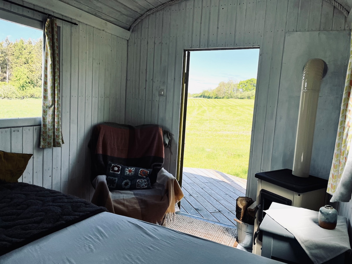 Top Airbnb: Construction trailer near the Baltic Sea in Rendsburg Eckernförde