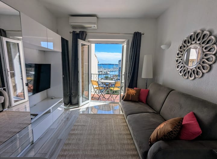 Luxury Studio: Seaview Balcony, 2 Mins To Beaches - Cannes