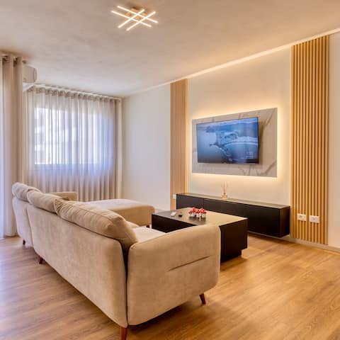 Top performing Airbnb: Andrea’s Apartment in Vlorë