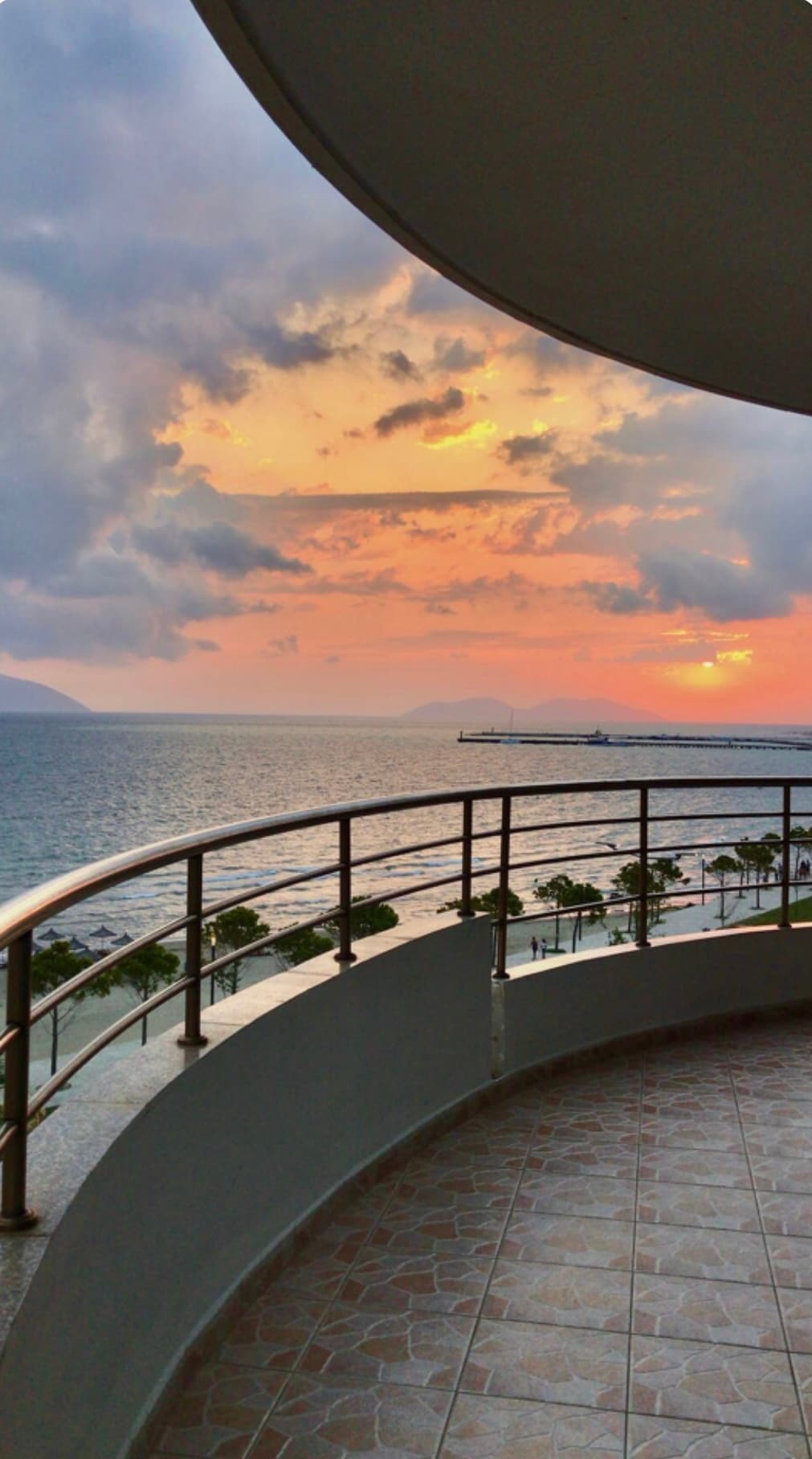 Listing 1185427573207509590