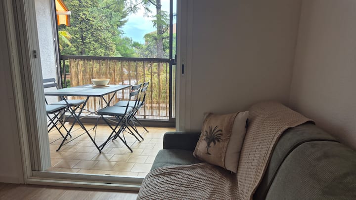 Appartement Cosy Situé à 100m De La Mer. - Bandol