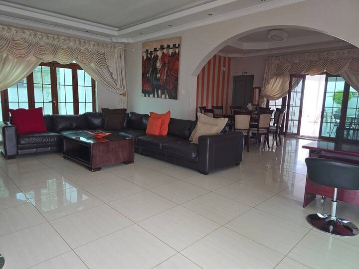 Apelles Palace Guest House - Gaborone