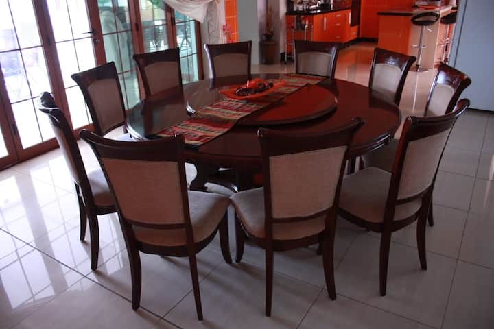 Apelles Palace Guest House - Gaborone