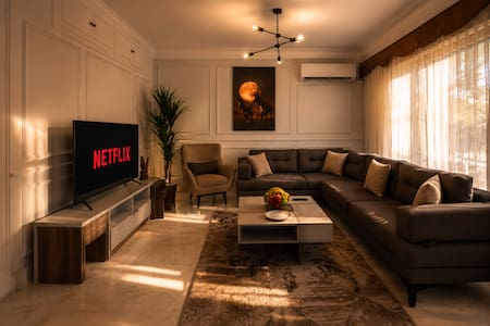 Zamalek Luxury Apartment