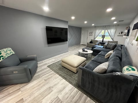 Popular Airbnb listing: West Boca Modern Home - 2 masters in Boca Raton