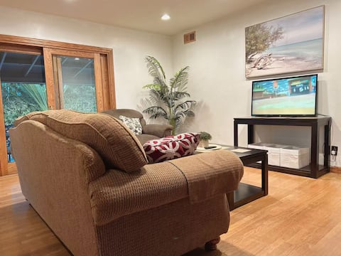 Top performing Airbnb: Private Pool/HeatedJacuzzi /BBQ Grill/Disney Land in West Covina