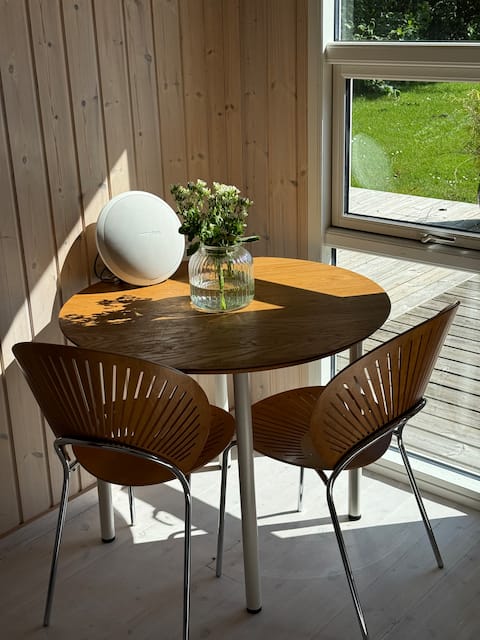 Top Airbnb: Guest house in the 1st row behind the dike in Lolland