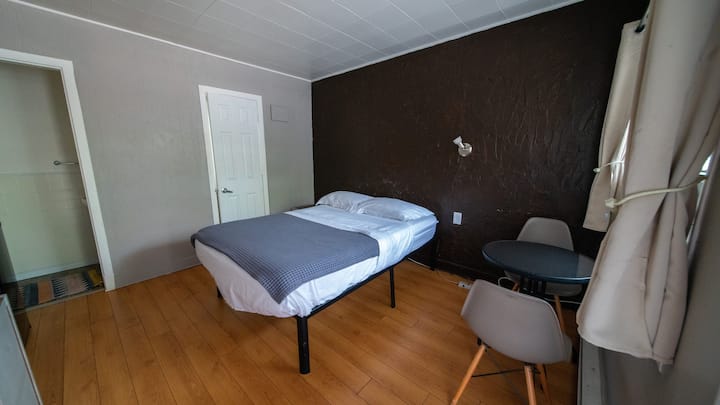 Chambre Double Confort Au Motel Giffard - ケベック・シティー