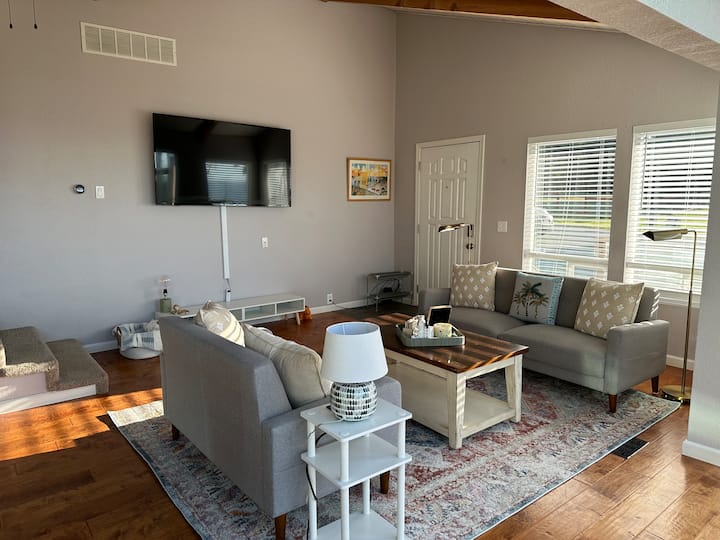 Happy Haven On Whidbey Island - Oak Harbor, WA