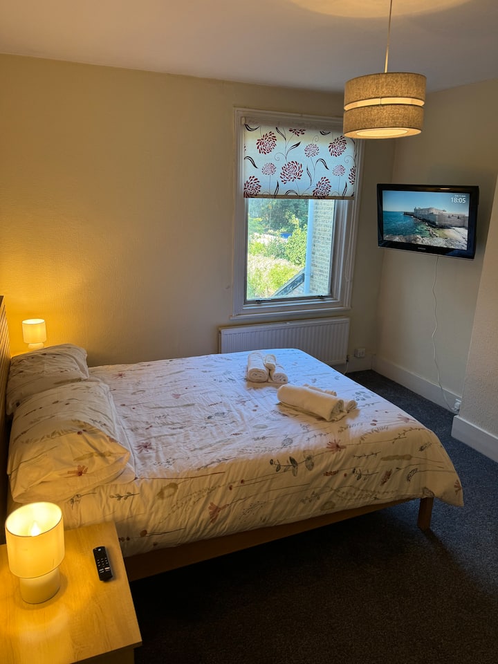 غرفة النوم 1