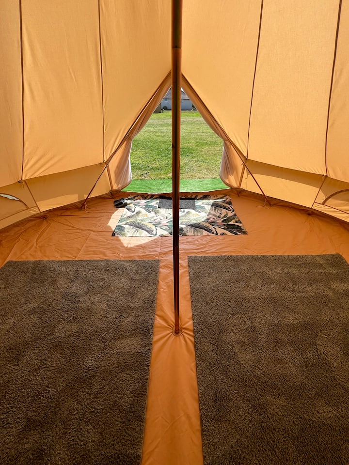 Idyllic 5 Metre Bell Tent With Parking - Polzeath Beach