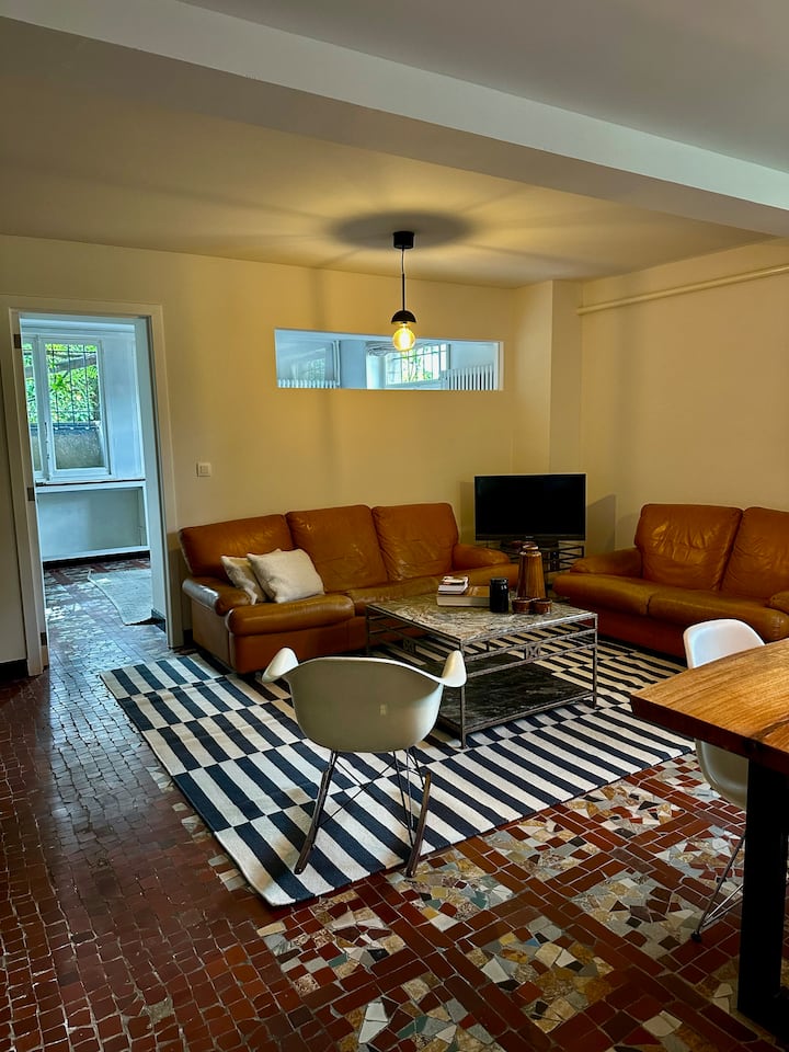 New Studio à Uccle - 40m² Avec Parking Gratuit - Forest