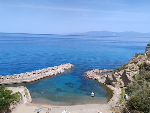 Successful Airbnb property: Studio apartment in Pizzo, Vicolo Fortuna Holiday Home in Pizzo