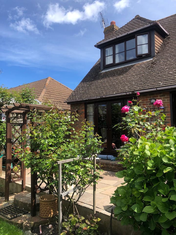 Charming 3 Bedroom Cottage - Whitstable