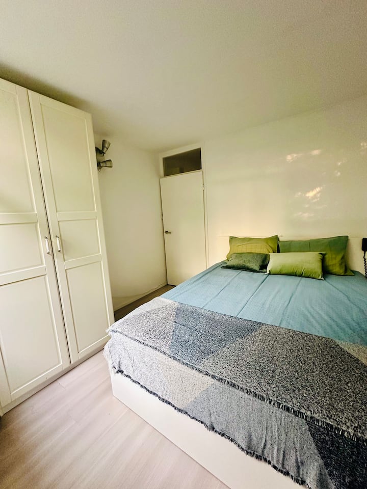 საძინებელი 4