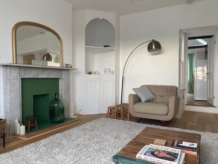 Hastings…a Pretty 2 Bedroomed Cottage - Hastings