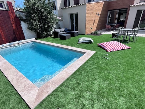Ideal house Grands buffets, air-conditioned, swimming pool