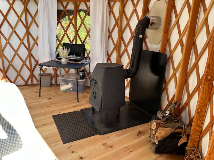 Recharge In A Yurt At Rest Farm Campground - Brattleboro, VT
