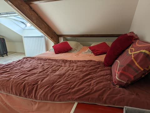Top performing Airbnb: Cozy Breton Penty in Plougonvelin