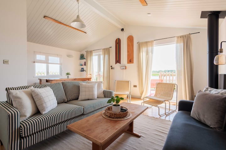 Waterfront Retreat, Unmatched Location-club Casita - Bournemouth