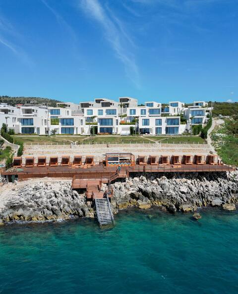 Palmera Villa Resort- Private Beach
