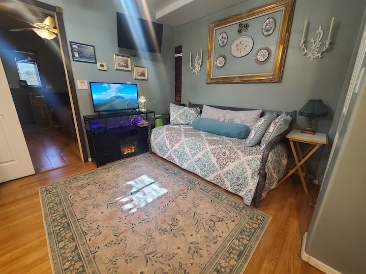 Vintage Cozy Cottage 25 Min To Sedona Wifi W/d - Camp Verde, AZ