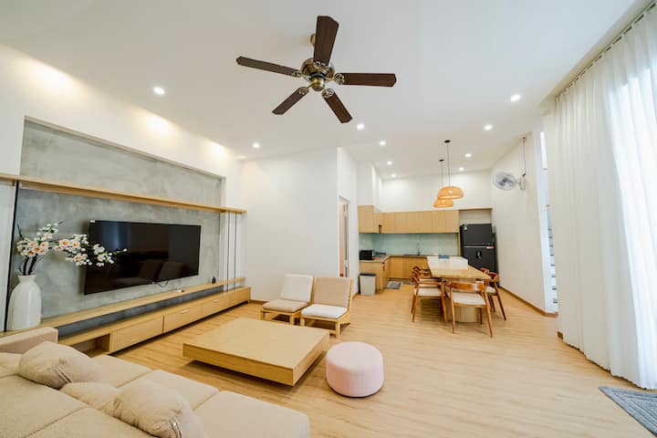 Free Pickup! 3 Min Beach Green Points Pool Villa - Đà Nẵng