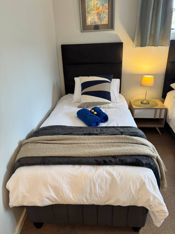 საძინებელი 3