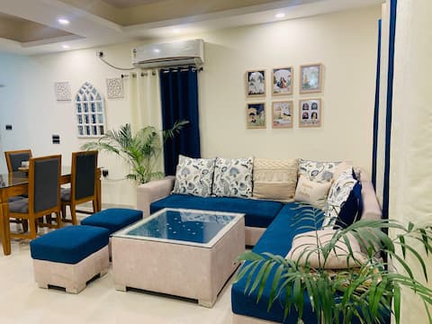 Umang: Luxury Villa, Near Temples, Prime Location