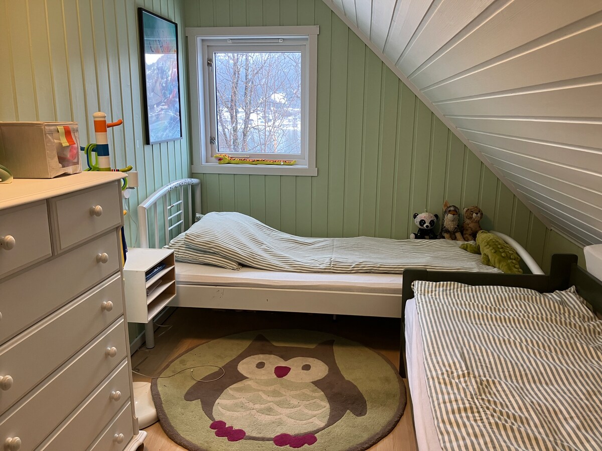 غرفة النوم 2